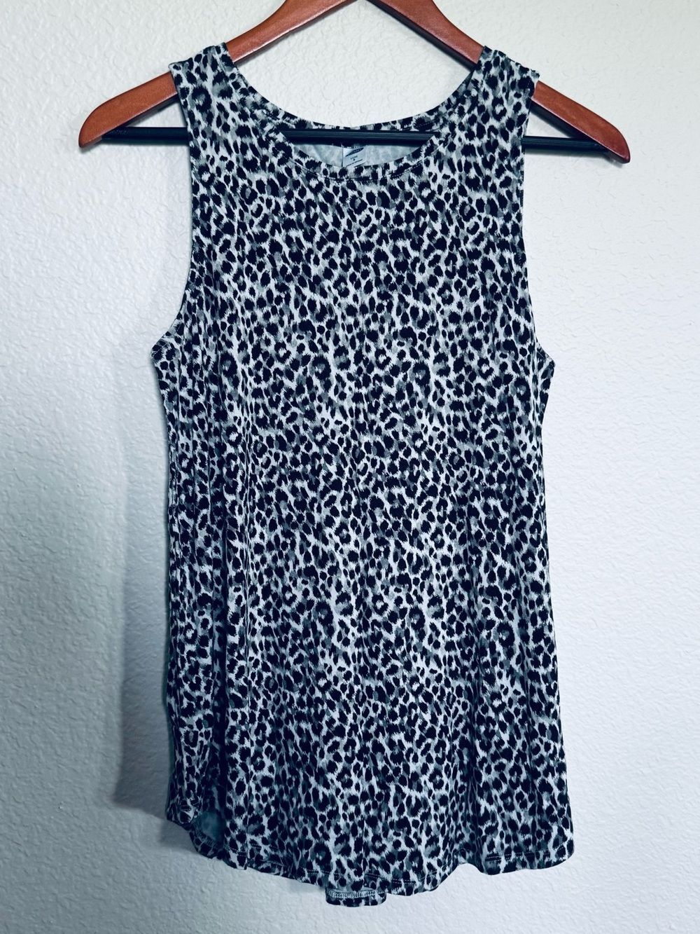 Old Navy Luxe Cheetah Leopard Animal Print Sleeveless Blouse Top S